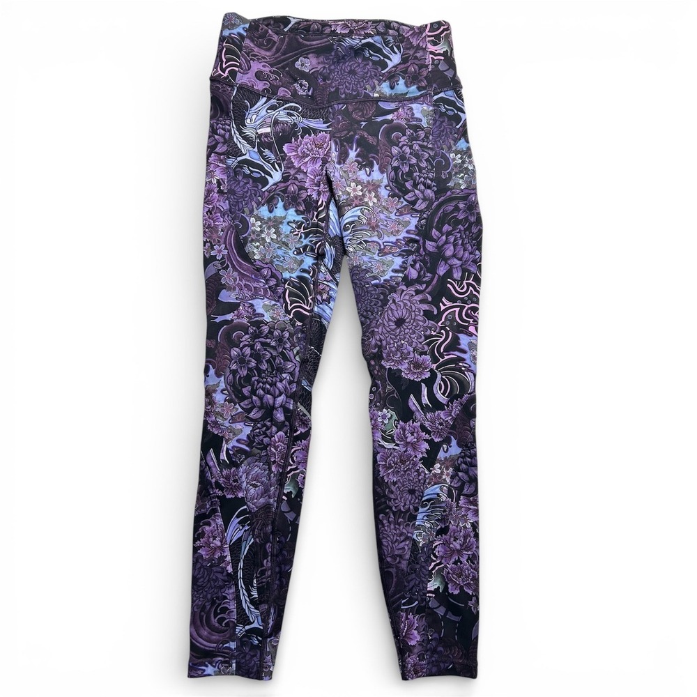 Lululemon Chasing Miles Tight Leggings Memoir Multi PurpleFloral‎ print Size 6